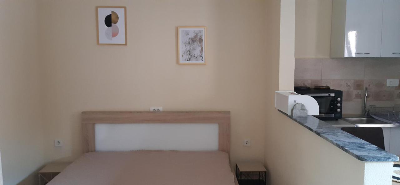 Sofi Apartment Kotor Exterior photo